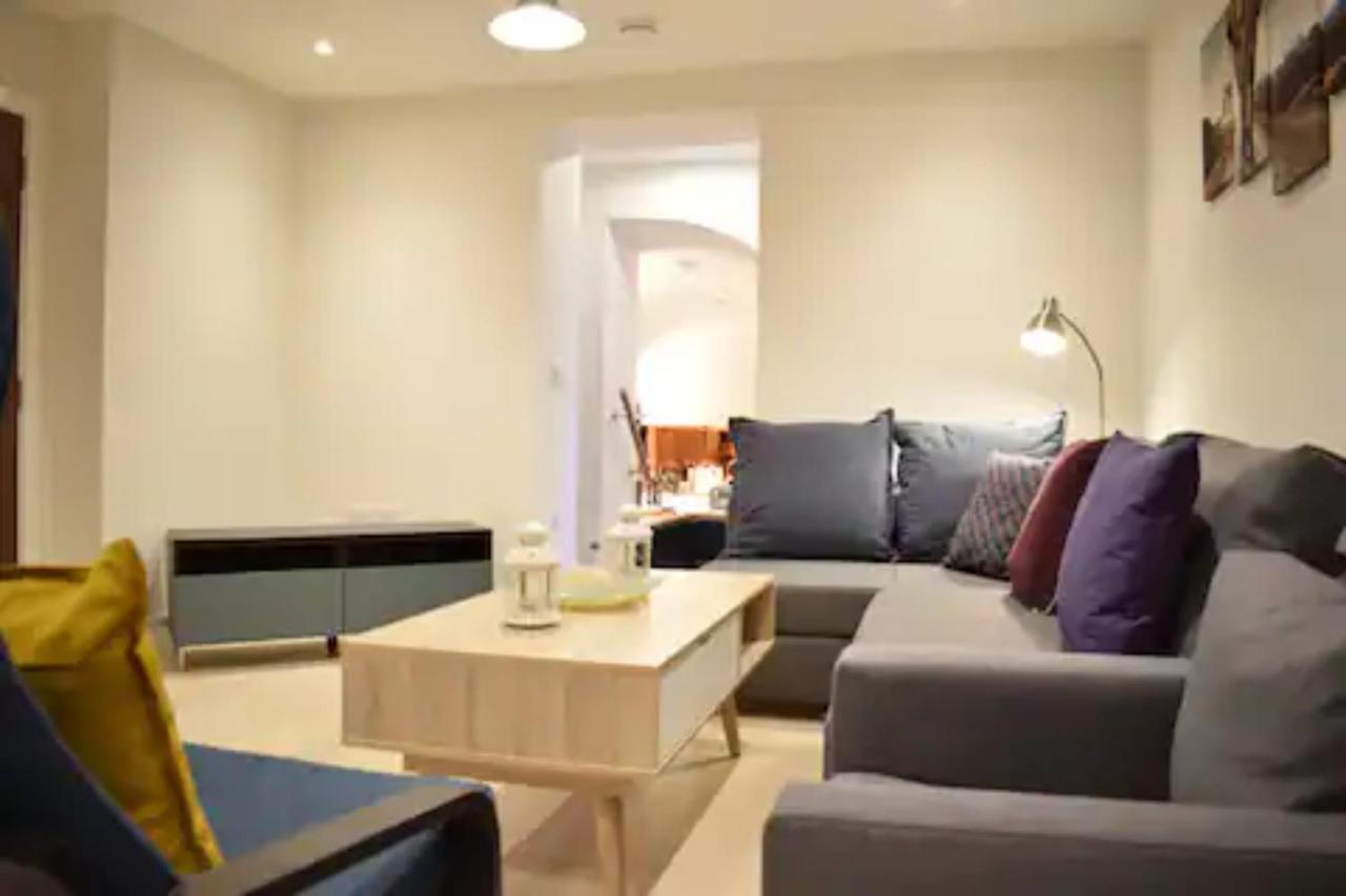 Spacious And Modern Apartment In Pimlico 런던 외부 사진
