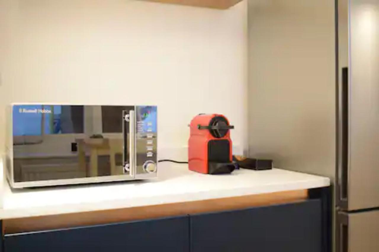 Spacious And Modern Apartment In Pimlico 런던 외부 사진