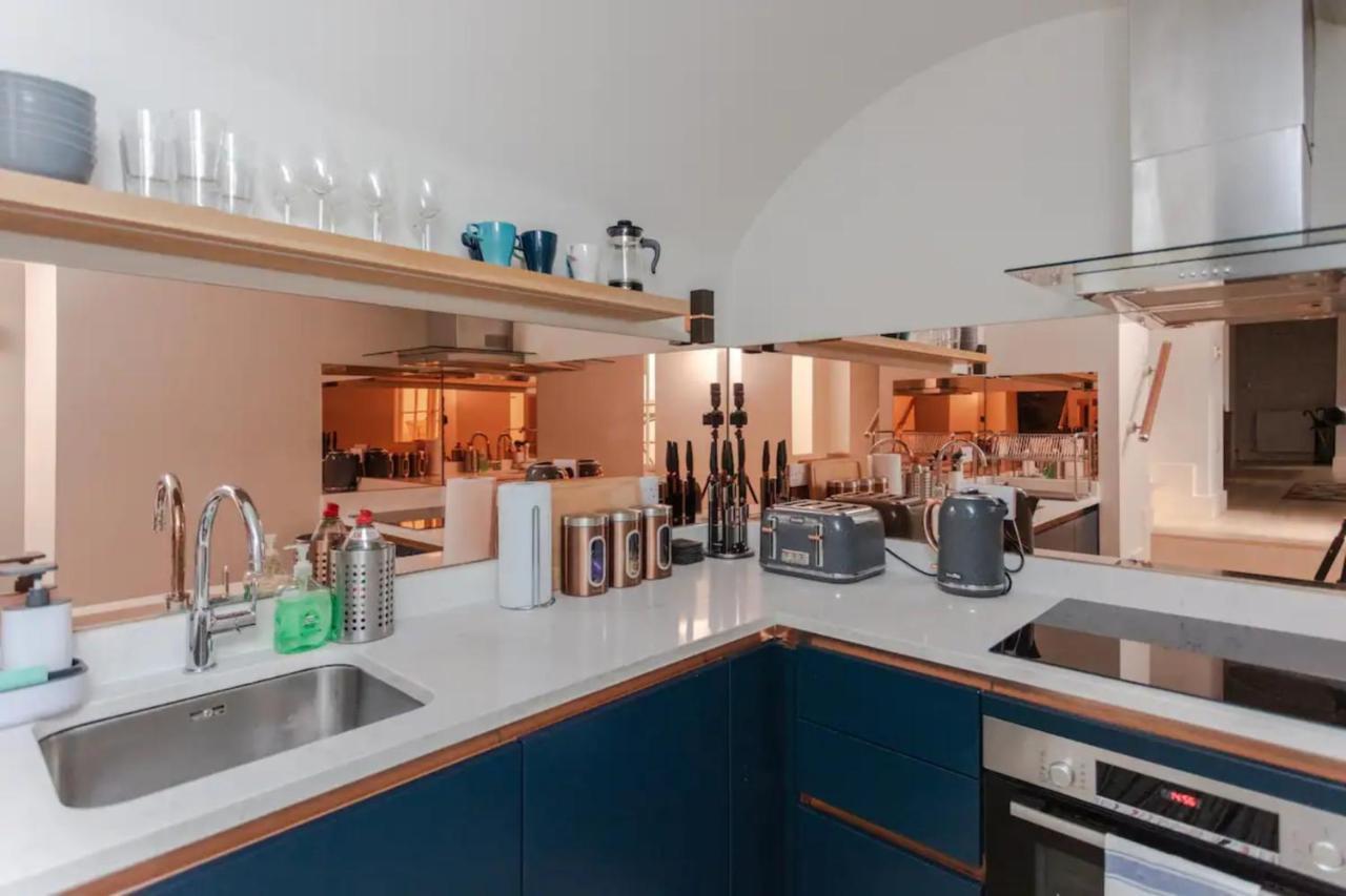Spacious And Modern Apartment In Pimlico 런던 외부 사진