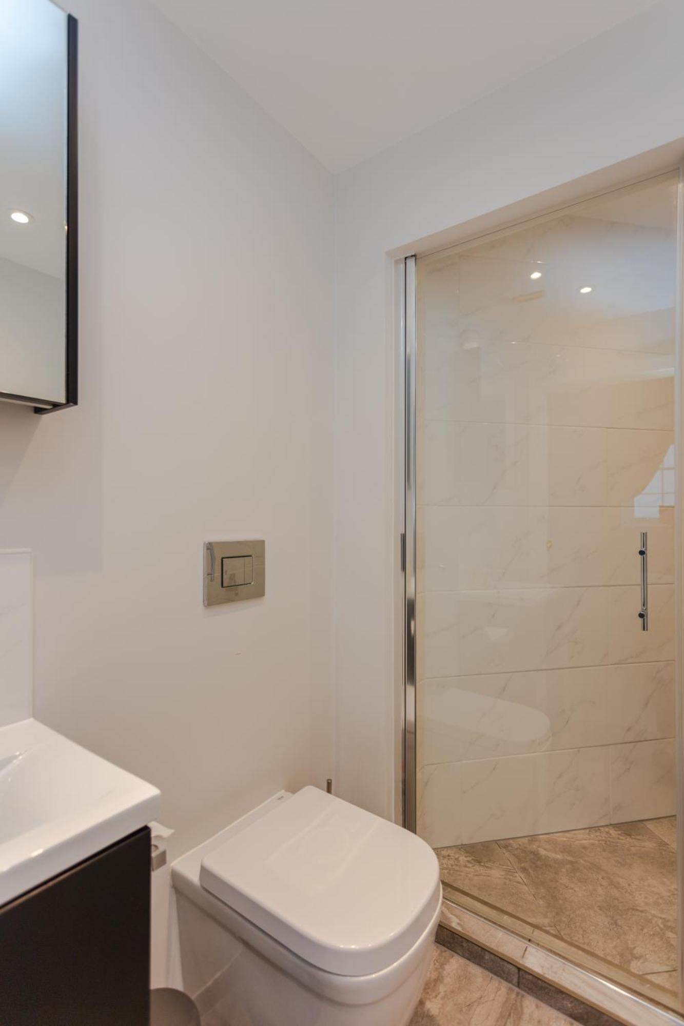 Spacious And Modern Apartment In Pimlico 런던 외부 사진